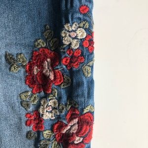 EXPRESS High Rise Jean w/ Floral Embroidery